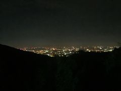 -鬼笑石后山停车场