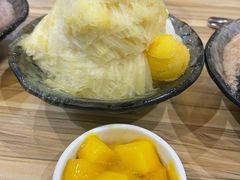 缤纷芒果棉花甜-Ice Monster冰馆·CNN评选全球十大甜品(国贸商城店)