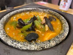 藤椒鸡肉饭-美颐美·鲍汁排骨饭(龙华百佳华店)