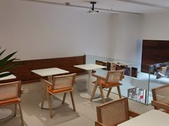 -Line来恩咖啡(石厦花园店)