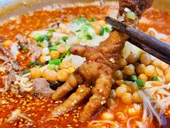 -张翻越·川渝冒菜·武汉黑鸭煲(城北万象城店)