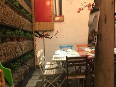 -陌上花开餐厅(云山路店)