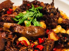 传统焖老鸭-千百味红餐厅·江西菜(绿地双子塔店)