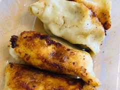 -黄阿姨锅贴大王(万航渡路店)