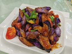 红烧茄子-东四民芳餐厅(世茂工三店)