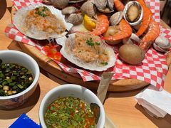 -日进一片海.生腌海鲜火锅.宵夜烧烤(三里屯总店)