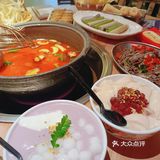 在长沙就能吃到正宗贵州酸汤火锅！！