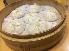 猪肉汤包-小六汤包(万和城店)
