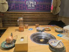 -洱火云南酸菜牛肉火锅(石景山当代商城店)