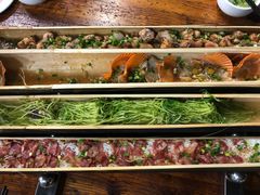 自助取餐区-丰依竹食·老牌竹筒饭