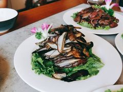 见手青-阿鹏故事野生菌火锅(双廊古镇店)