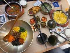 -梨花牛肉汤饭(仁恒伊势丹店)