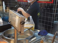 -呼啦面馆·头牌豌杂面(爱琴海店)