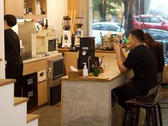 -You’ll see coffee 咖啡