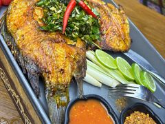 -云海肴·汽锅鸡·云南菜(天山百盛优客店)