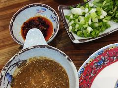 -毛辣果·贵州红酸汤牛肉火锅(西单店)