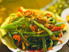 -人间半杯·小酒馆创意菜(三里屯店)