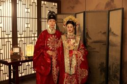-蒙太奇婚纱摄影(万达店)