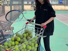 -快乐网球俱乐部(观音桥店)