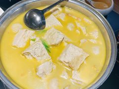 -新淮扬村·淮扬菜·北京烤鸭·世界美食之都示范店(崇文门店)