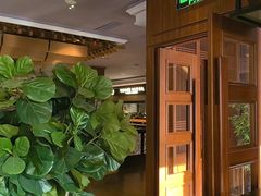 -八府香鸭·啫啫煲(华山路店)