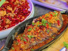 -路边边地标烧烤·川菜·小龙虾·音乐酒馆(良乡长虹店)