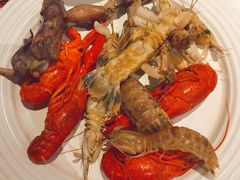 -四海一家自助餐(益田假日广场店)