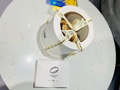 -玲婧胡同·生日蛋糕·餐厅(嘉里城店)