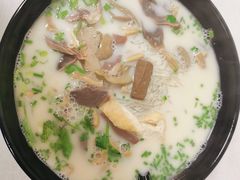 -津津老鸭粉丝馆(正东路店)