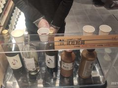 -胖东来生活广场(健康路店)