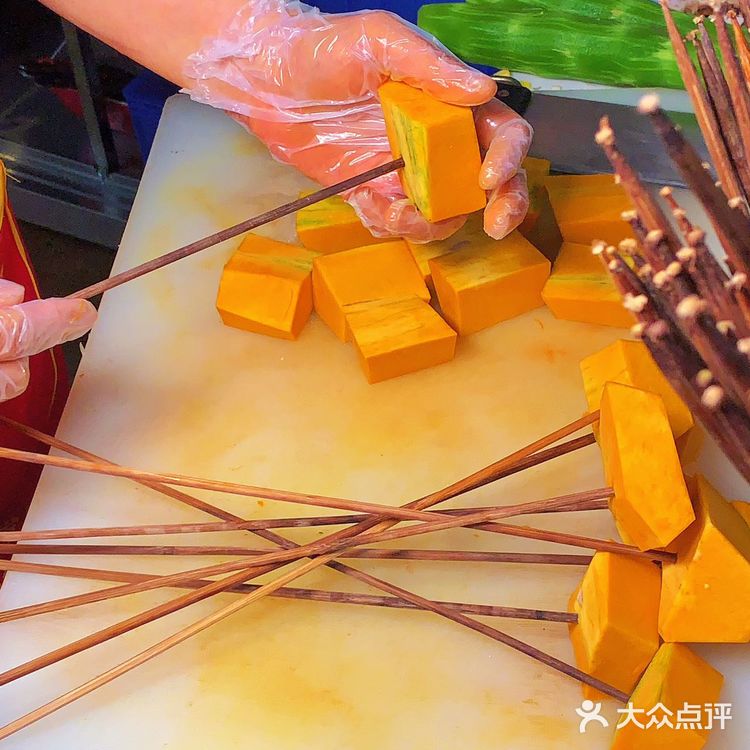 白象街午后时光，串串香里的城市记忆🍢