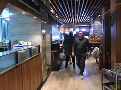 -亮亮面馆(经六路店)