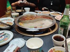 -沸炉重庆老火锅(军事博物馆店)