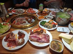 -韩京炭火烤肉自助料理(柯桥万达店)