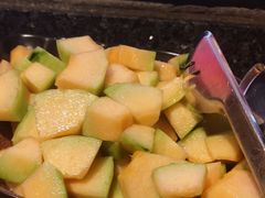 -老牌坊云南鱼豆花火锅(哈西万达店)