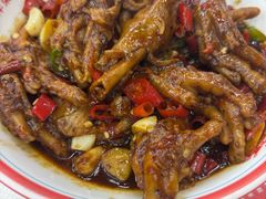 -堂瓦里·33年传统赣菜(第一街区店)