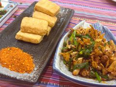 -香巴拉云南餐厅(华莱坞店)