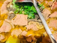 -谢老五跷脚牛肉·非遗传承店