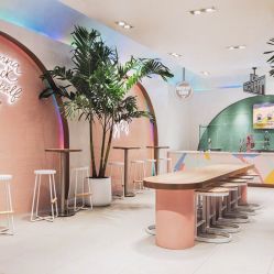-红丝高端婚礼中心(旗舰店)