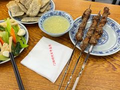 老北京炸灌肠-门框胡同百年卤煮(新街口店)