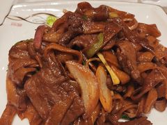 干炒牛河-稻香酒家·34年老字号·港式粤菜(汉街店)