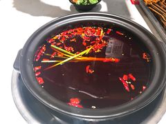 -钢管厂五区小郡肝串串香(奥克斯广场锦城万达店)