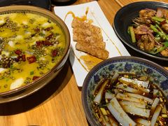 -十三式重庆江湖菜(金茂览秀城店)