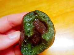 青团-阮大兴糕团(杭州西湖银泰百货店)