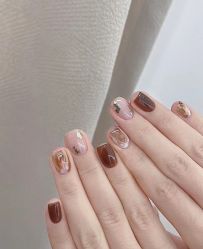 -雅洁美甲美睫
