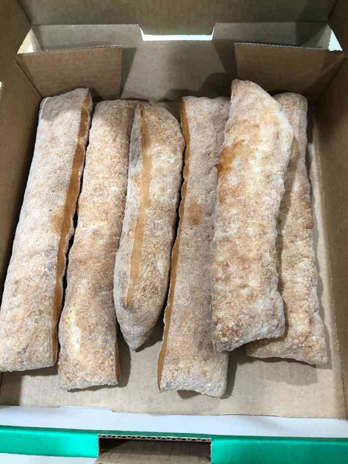 棒约翰比萨(百脑汇中金店)-"买的榴莲芝士条,感觉都没什么榴莲味,本来