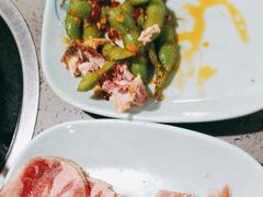 -金滏山烤肉·海鲜·火锅自助餐厅(襄阳万达店)