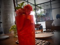 -ROAST coffee & eatery