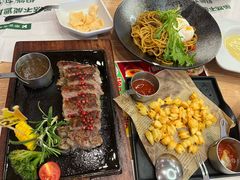 -豪客来牛排(成都锦江大融城店)