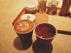 热的咖啡拿铁-% Arabica(京都东山店)